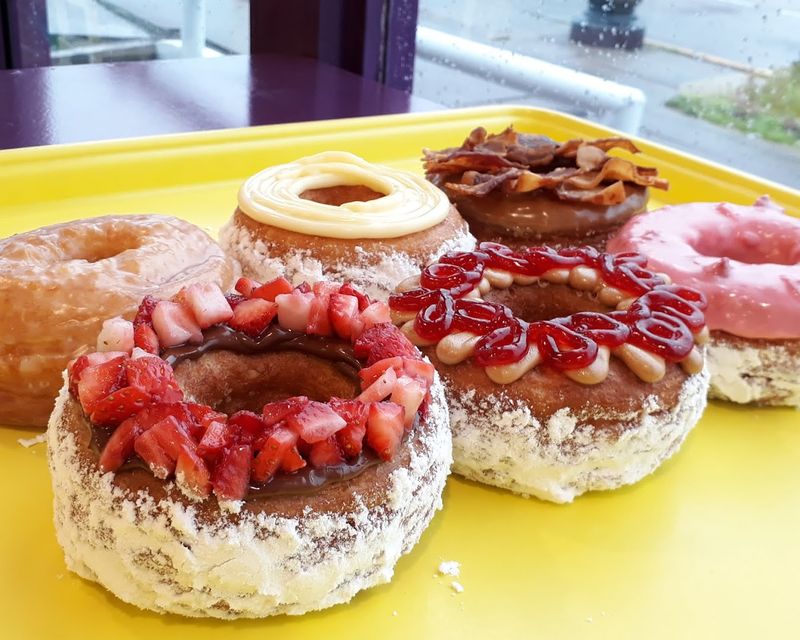 Strawberry Cream Cheese: Light, Fresh, and Totally Addictive