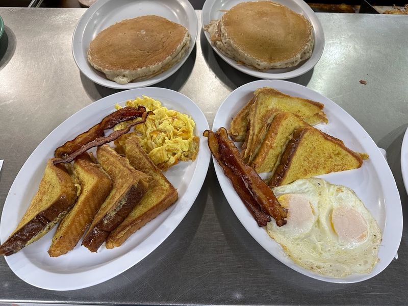 The French Toast Platter — A Classic Done Right