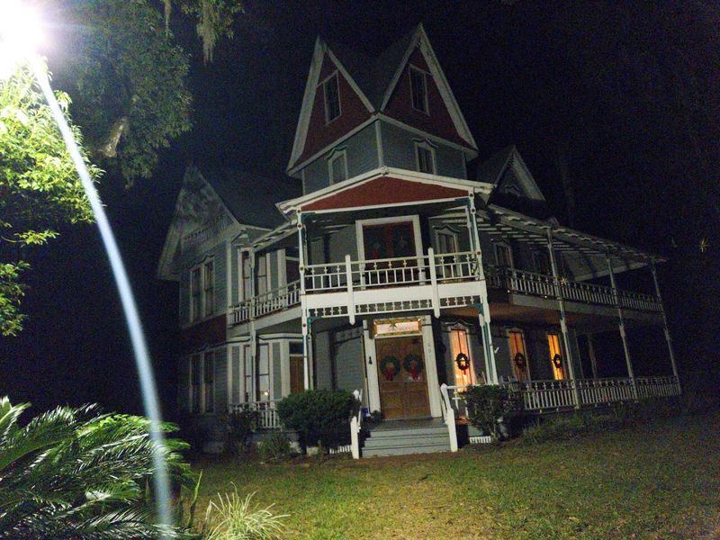 Nighttime Ghost Tours for the Brave at Heart