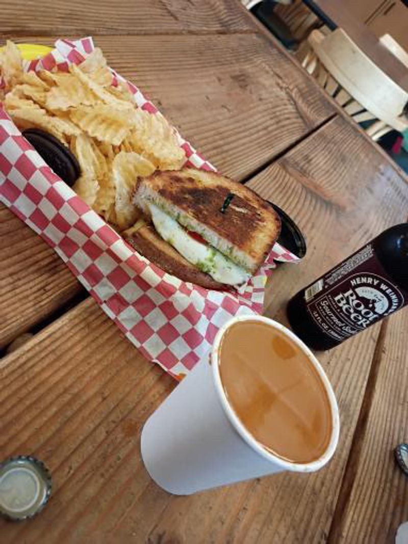 Melt - Portland, Oregon