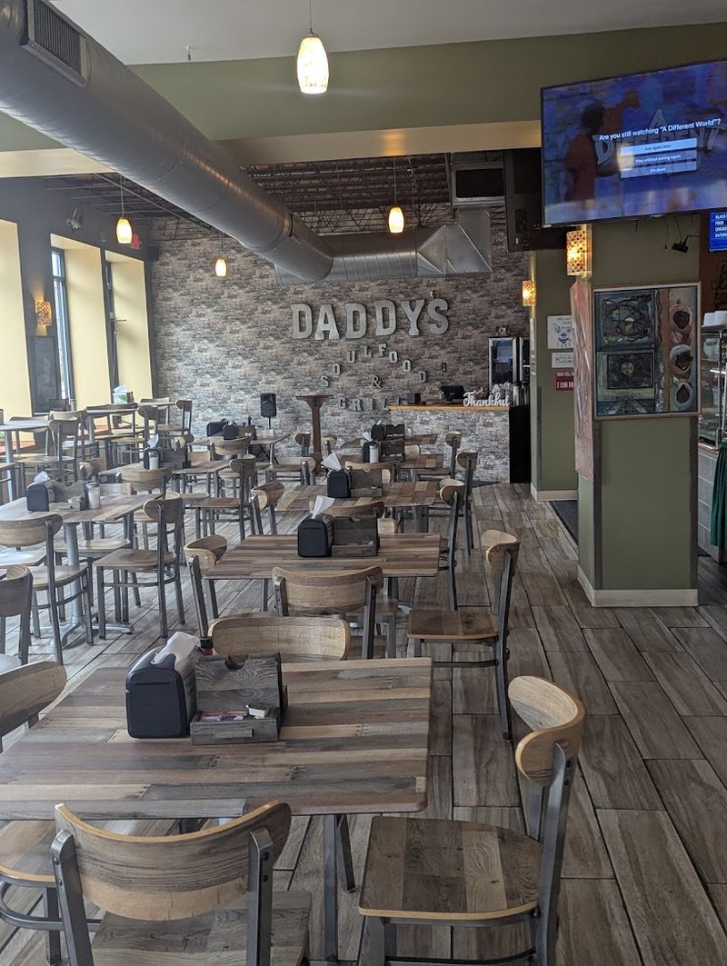 The Best Soul Food Restaurants in Every State 47 Daddy's Soul Food & Grille - Milwaukee, Wisconsin