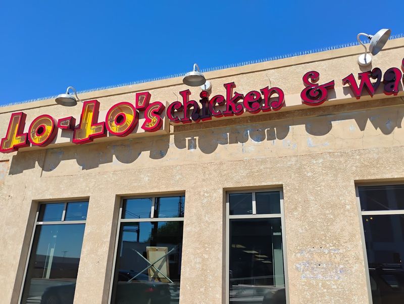 Lo-Lo's Chicken & Waffles - Phoenix, Arizona