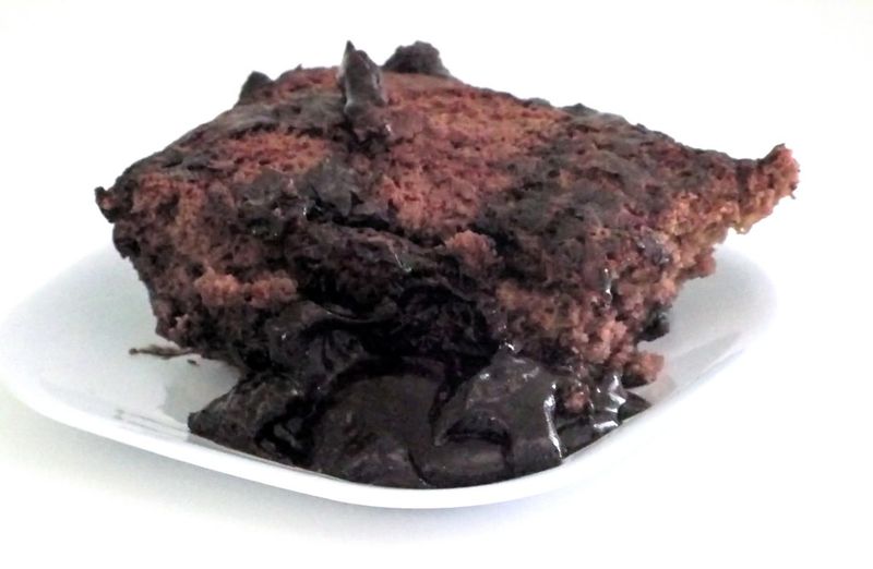 Hot fudge cake
