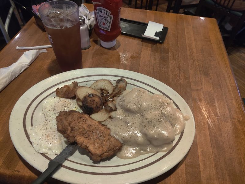 Hillbilly's Cabin Restaurant - Morristown, Tennessee