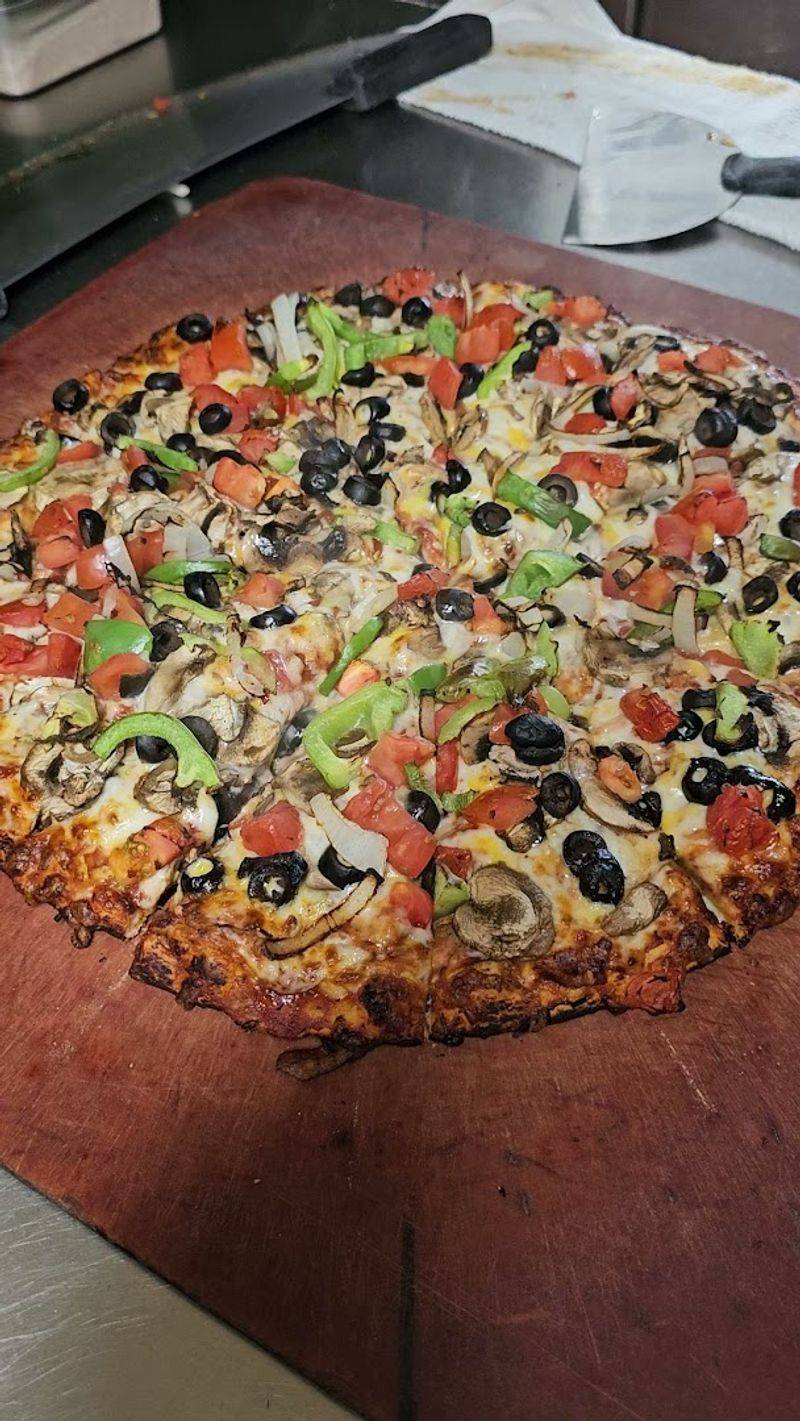 Round Table Pizza - Menlo Park, California