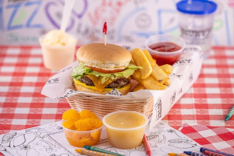 Huey's Downtown - Memphis, Tennessee