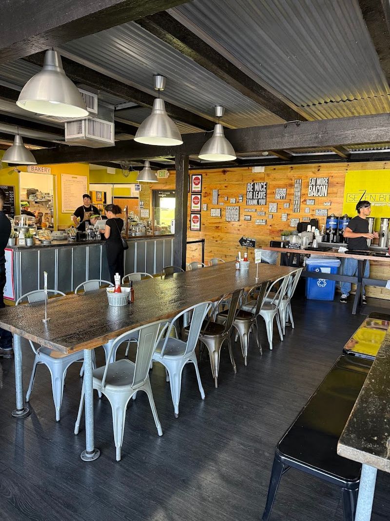 Se7enBites - Orlando, Florida