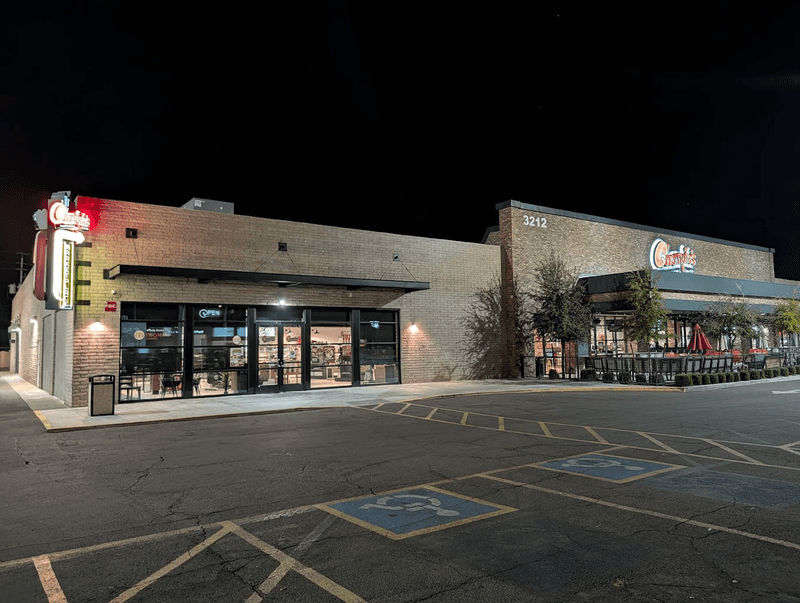 People drive from all over Arizona for the handmade comfort food at this tiny spot 13 The Chompie's Chose Experience