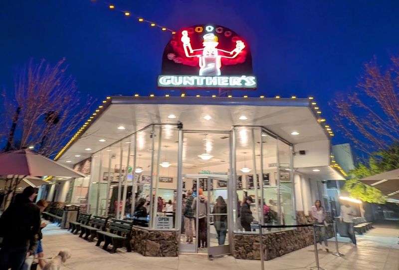Gunther's Ice Cream - Sacramento, California