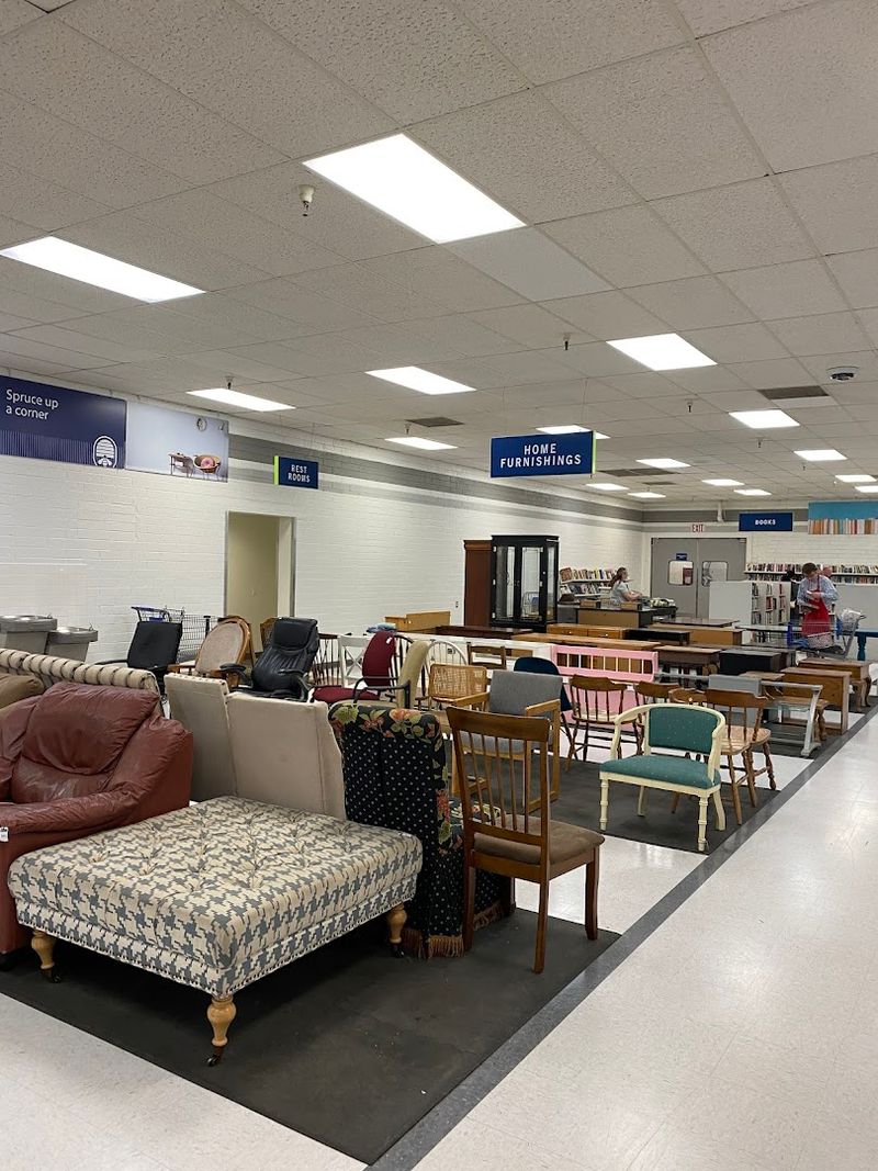 This Huge Arizona Thrift Store Lets You Fill a Cart for Just $30