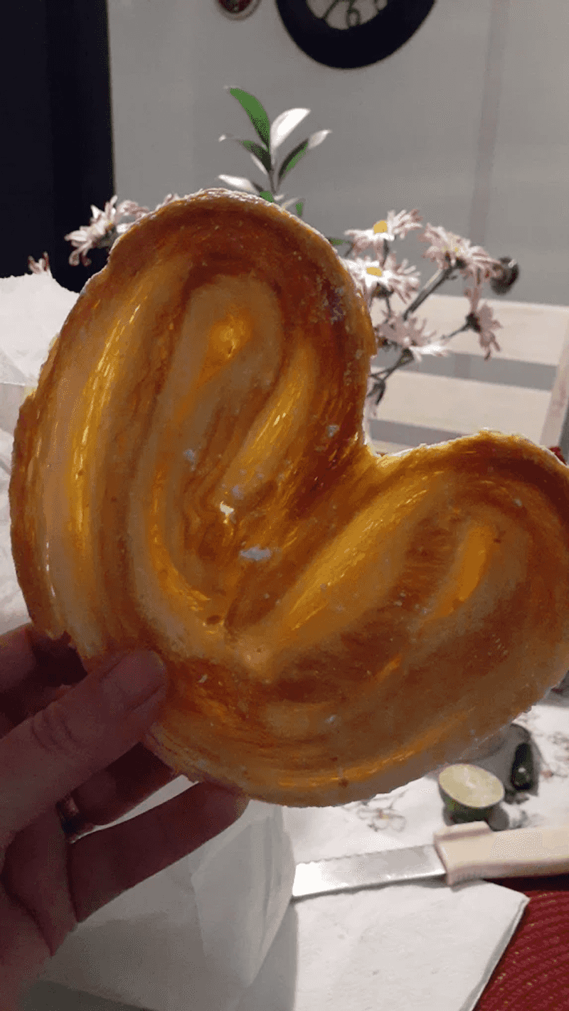 Churros with Cinnamon and Guava That Hit Every Craving