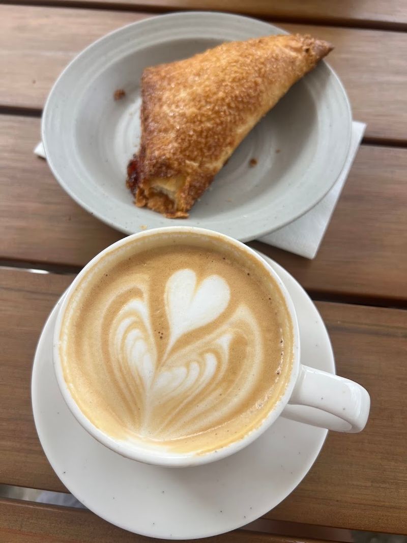 Horchata Latte That Feels Like a Warm Hug in a Cup