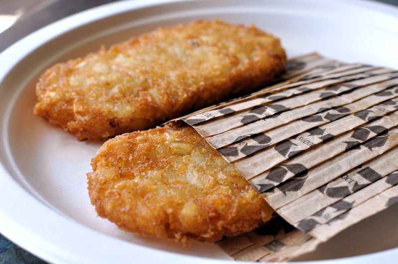 20 Foods That Taste Better When They’re Slightly Burnt 9 Hash browns