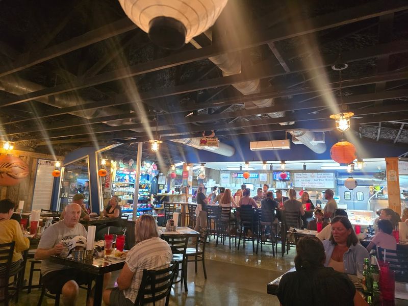 This old-school Florida seafood spot is where locals go when they want the freshest catch without the hype 4 Complimentary Smoked Fish Dip That Steals the Show