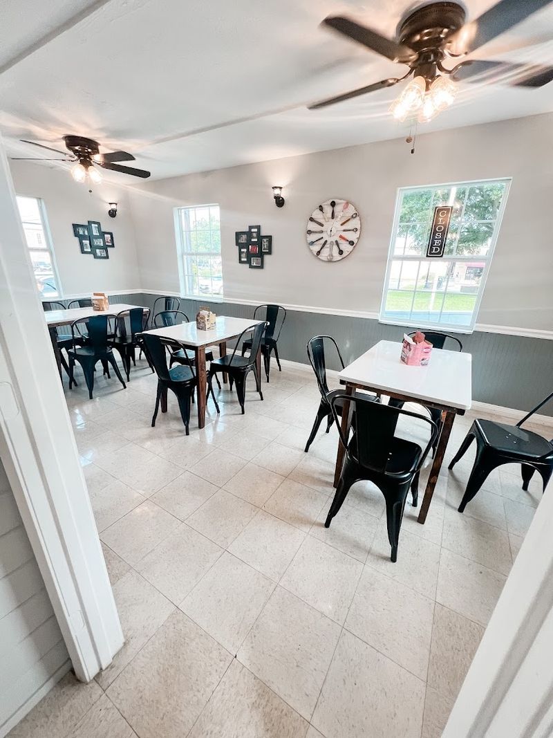 This Little-Known Texas Ice Cream Shop Serves What Might Be the Best Sorbet in the South 8 The Charming, Colorful Shop Decor