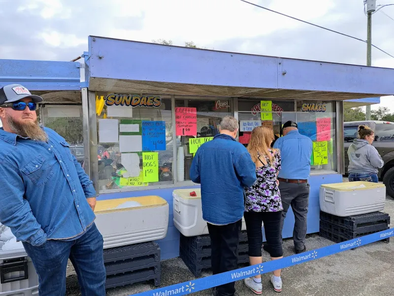 Food Vendors and Snacks You Cannot Miss