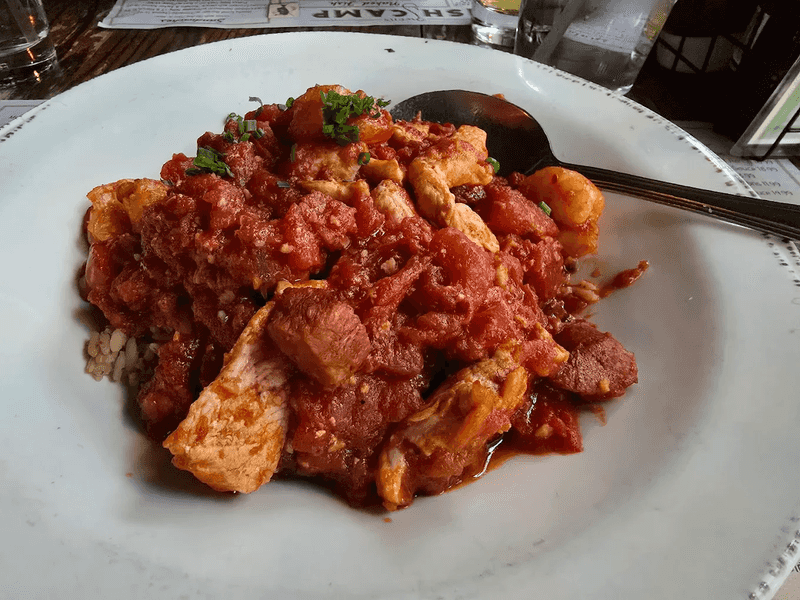 The tiny Florida seafood shack where every order tastes like a vacation 18 Jambalaya Bursting With Smoky, Spicy Southern Coastal Soul