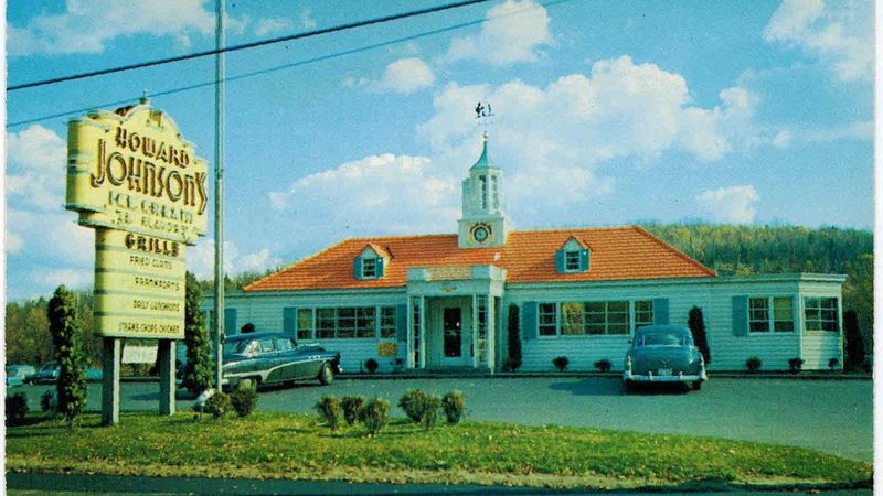 16 Iconic Restaurant Chains We Still Miss 12 Howard Johnson's restaurants - Quincy, Massachusetts