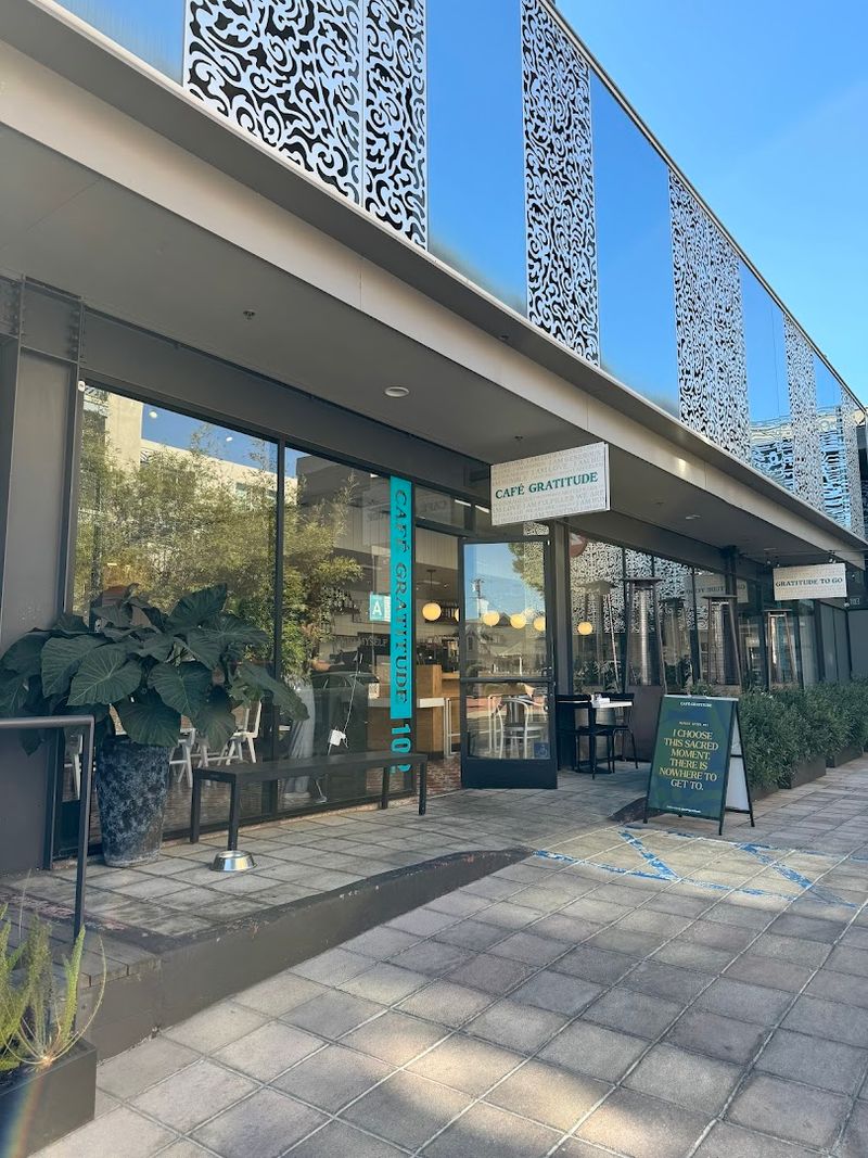 Cafe Gratitude - Los Angeles, California