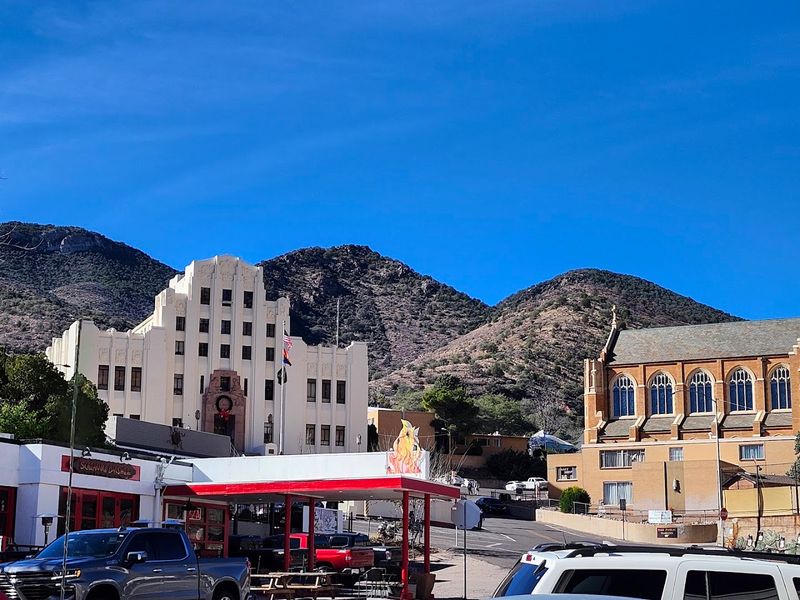 Sandwiches Stacked With Personality