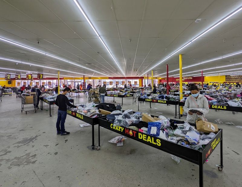 This Huge Texas Bin Store Lets You Fill an Entire Cart for Just $25 6 Clothing Deals That Are Hard to Beat