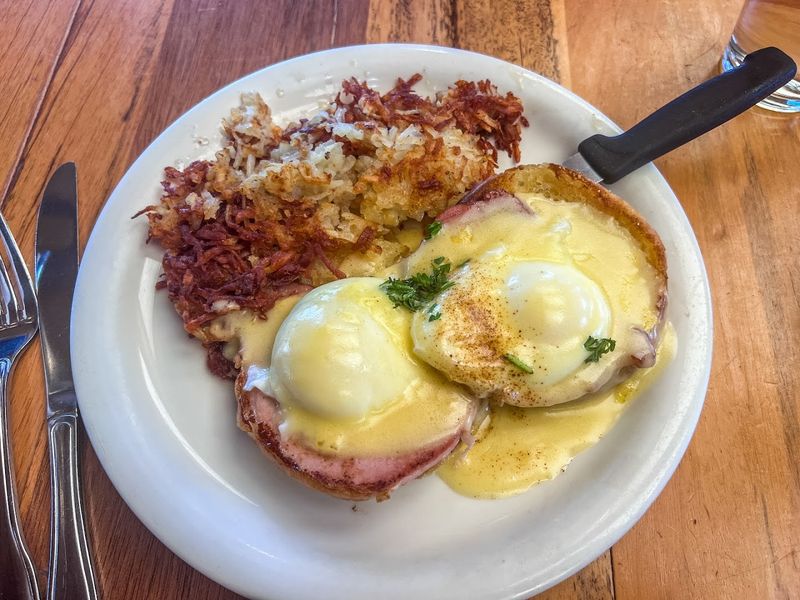 Eggs Benedict Done the Right Way