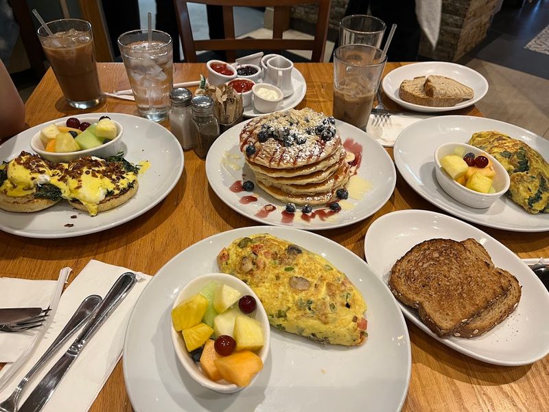 Wildberry Pancakes & Cafe - Chicago, Illinois