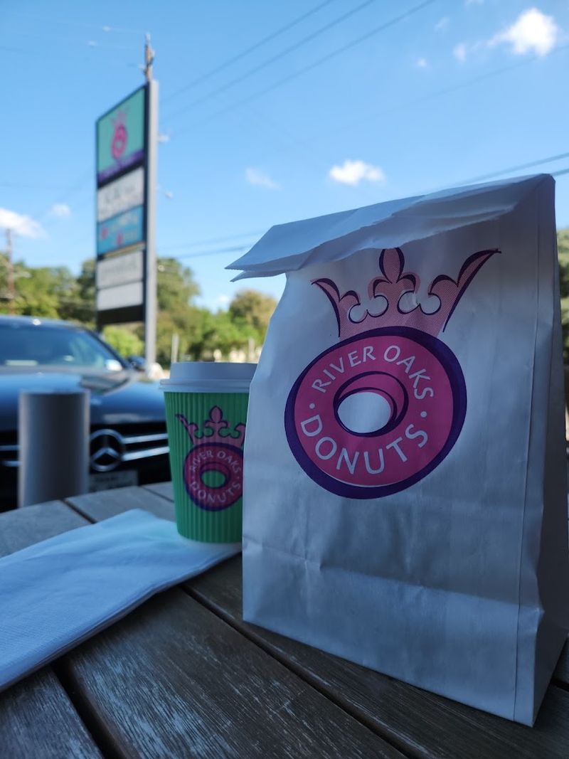 River Oaks Donuts - Houston, Texas