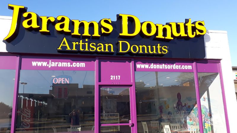 9 Simple Donut Shops in Texas That Are Absolutely Worth the Trip 8 Jarams Donuts Lakewood - Dallas, Texas