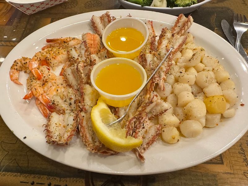 12 Florida Seafood Shacks Where the View Is Only Part of the Reason People Keep Coming Back 9 Dixie Crossroads - Titusville, Florida