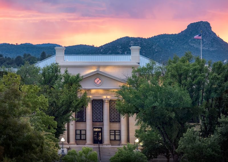 Hassayampa Inn: Old-World Charm and Timeless Elegance