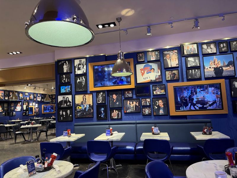 13 Nevada Casino Cafes Where Regulars Keep Ordering The Same Thing 13 Cafe Hollywood at Planet Hollywood Resort & Casino - Las Vegas, Nevada