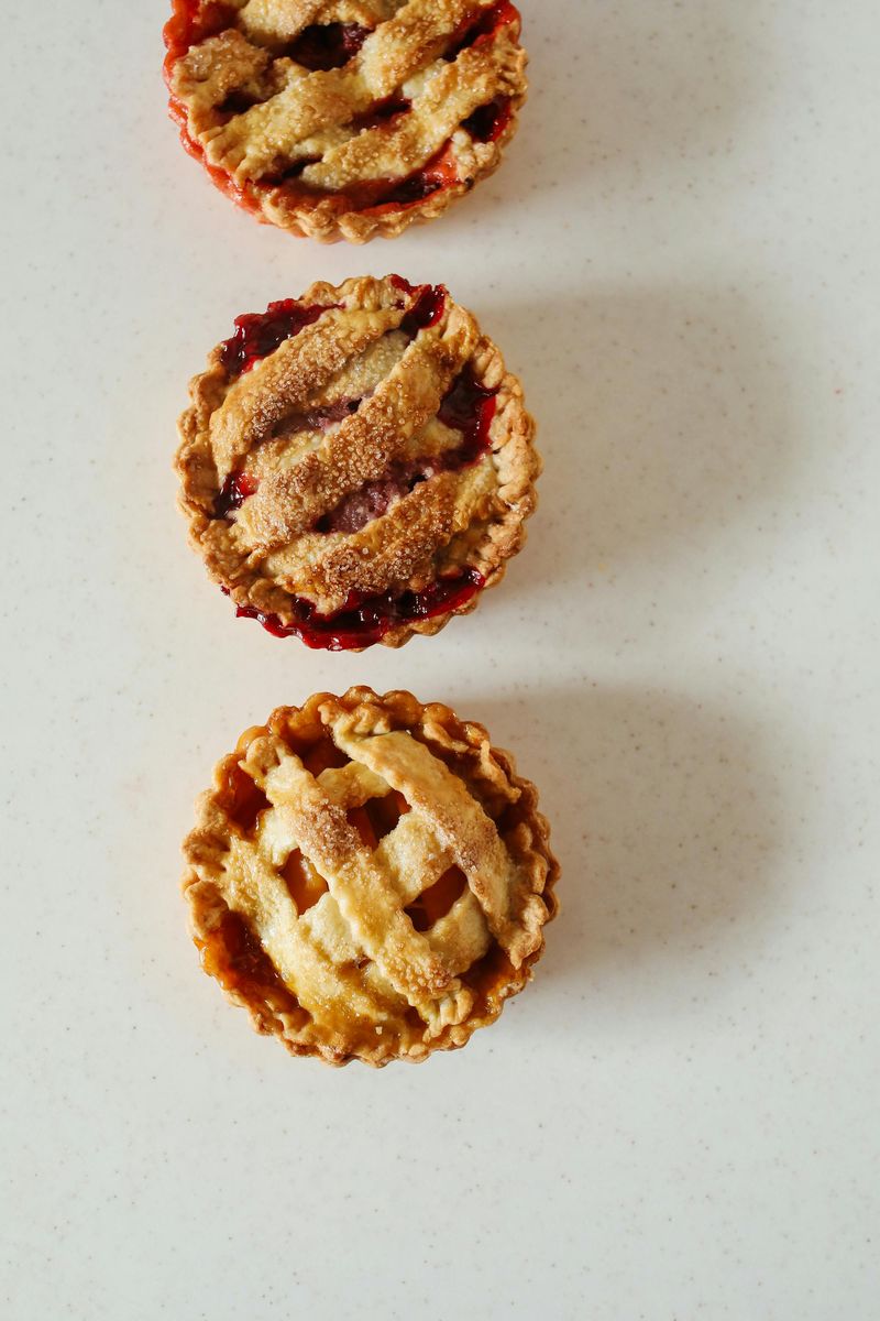 Dessert pies