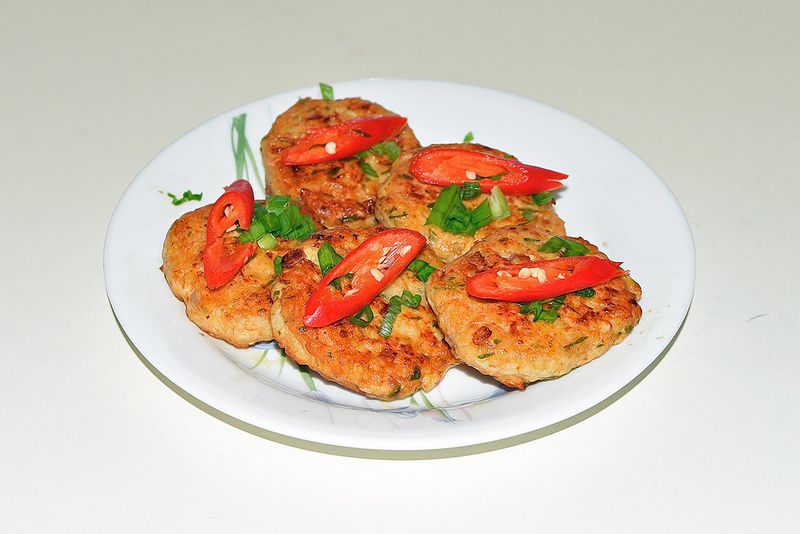 22 Foods People Pretend They Never Liked - But Grew Up Eating Constantly 6 Frozen chicken patties