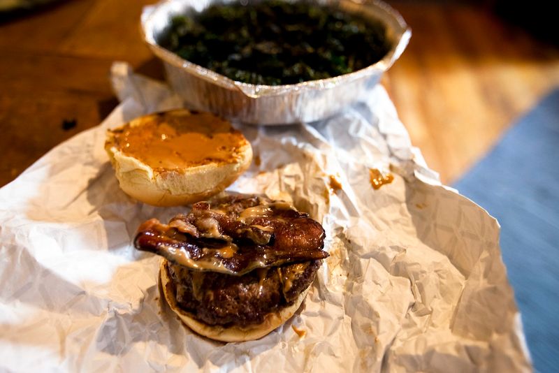 Peanut butter burger