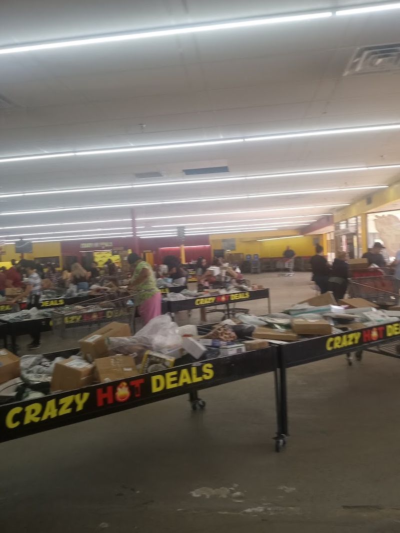 This Huge Texas Bin Store Lets You Fill an Entire Cart for Just $25 11 What to Know About the No-Return Policy Before You Shop