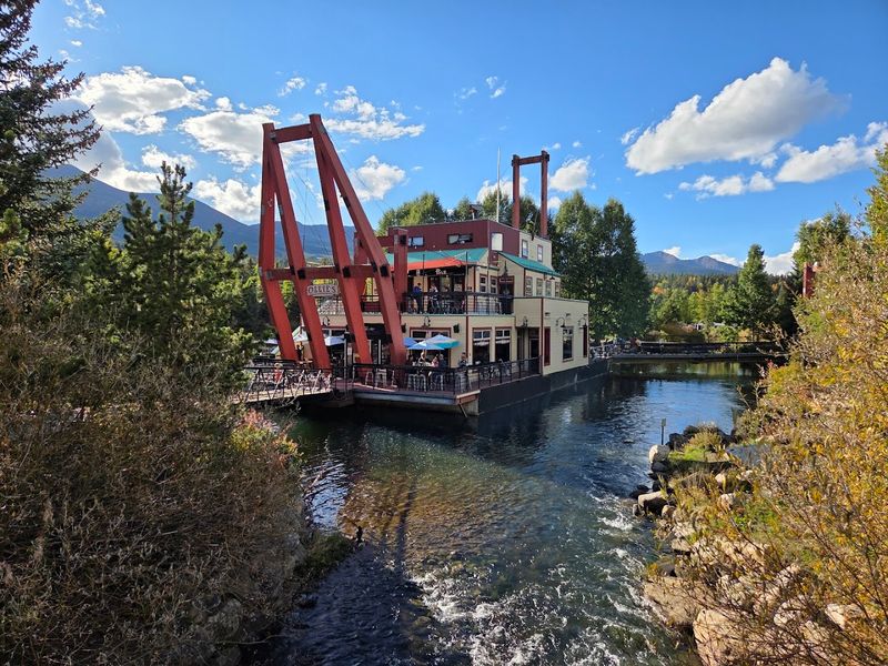Ollie's Pub & Grub Breck - Breckenridge, Colorado