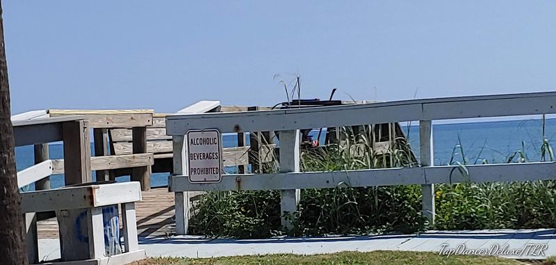 12 Country Roads in Florida Perfect for a Scenic Drive 10 Jimmy Buffett Memorial Highway - Florida