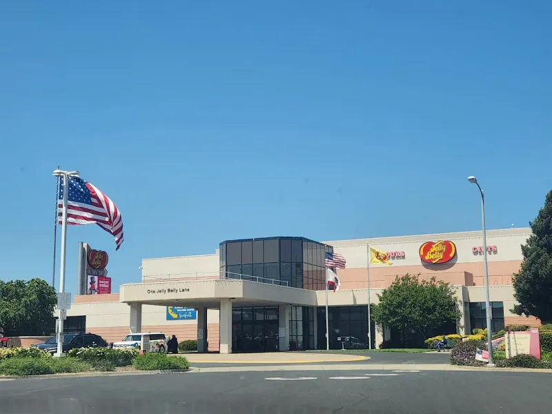 Enormous Parking Lot Makes Visiting Stress-Free