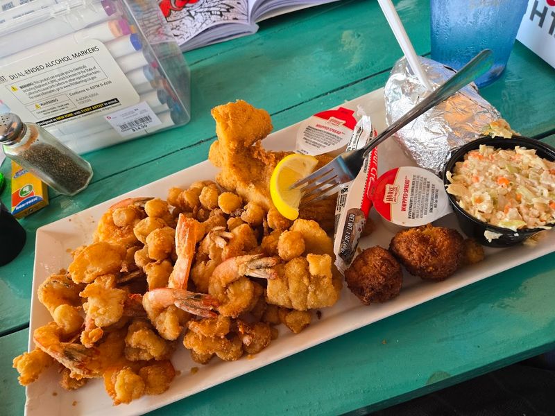 12 Florida Seafood Shacks Where the View Is Only Part of the Reason People Keep Coming Back 3 Singletons Seafood Shack - Jacksonville, Florida