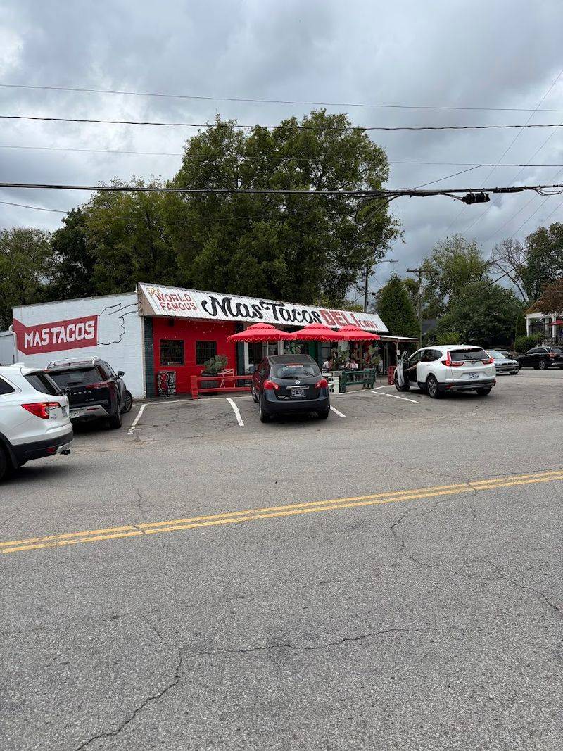 Mas Tacos Por Favor - Nashville, Tennessee