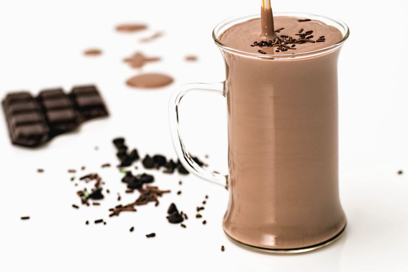 21 Lunchbox Foods People Used to Trade Like Currency - Now They’re “Gross” 14 Chocolate milk