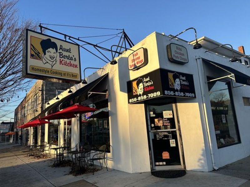 The Best Soul Food Restaurants in Every State 28 Aunt Berta's Kitchen - Haddon Township, New Jersey