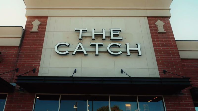 11 Texas Seafood Boil Spots That Always Feel Like A Party 9 The Catch: Coit & Campbell - Dallas, Texas