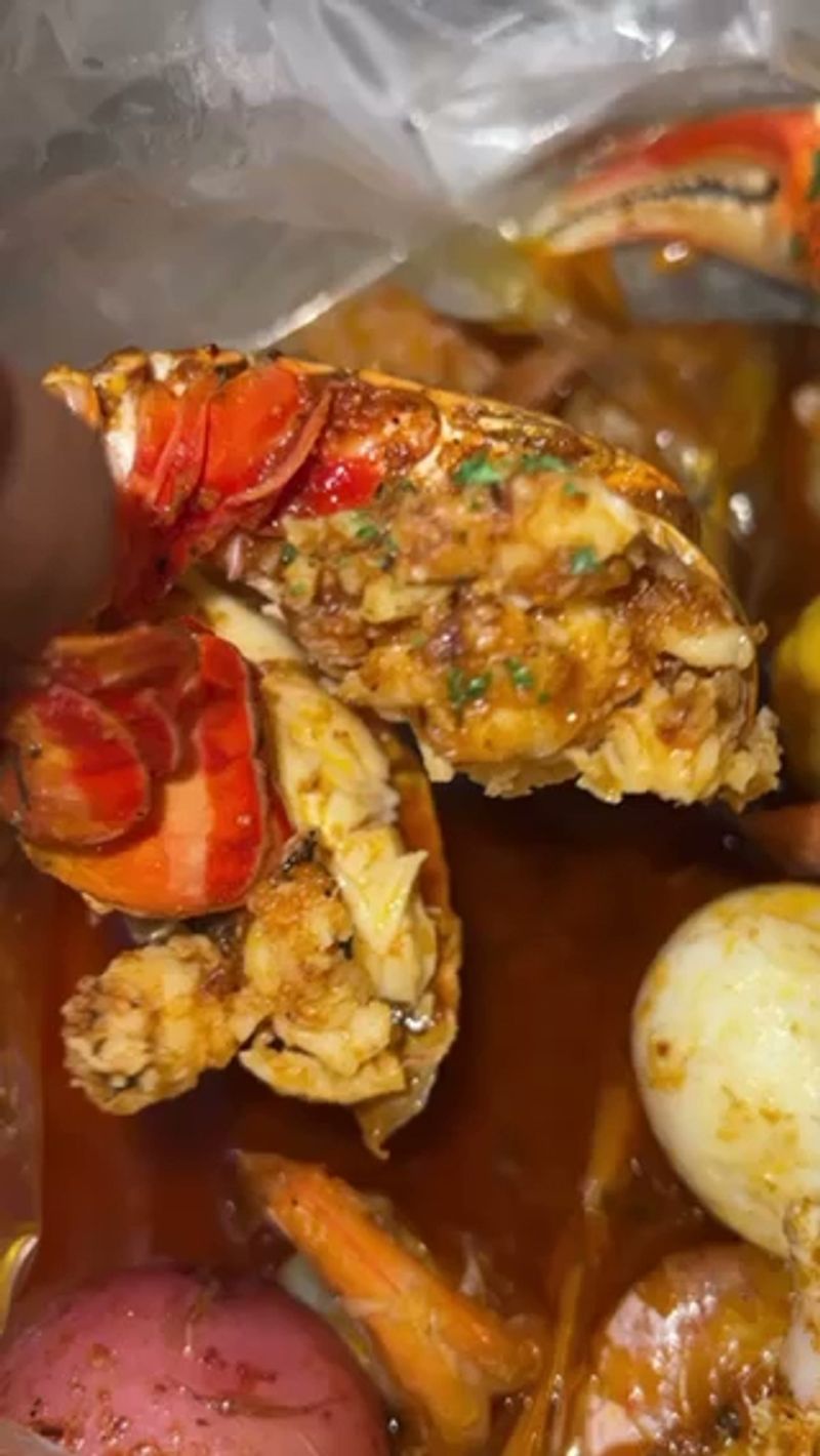 9 Florida Seafood Boil Spots That Always Feel Like A Party 8 Cajun Crab Juicy Seafood & Bar - Jacksonville, Florida