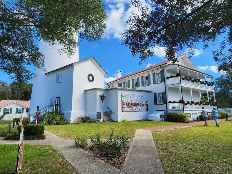 The Gift Shop That Actually Impresses