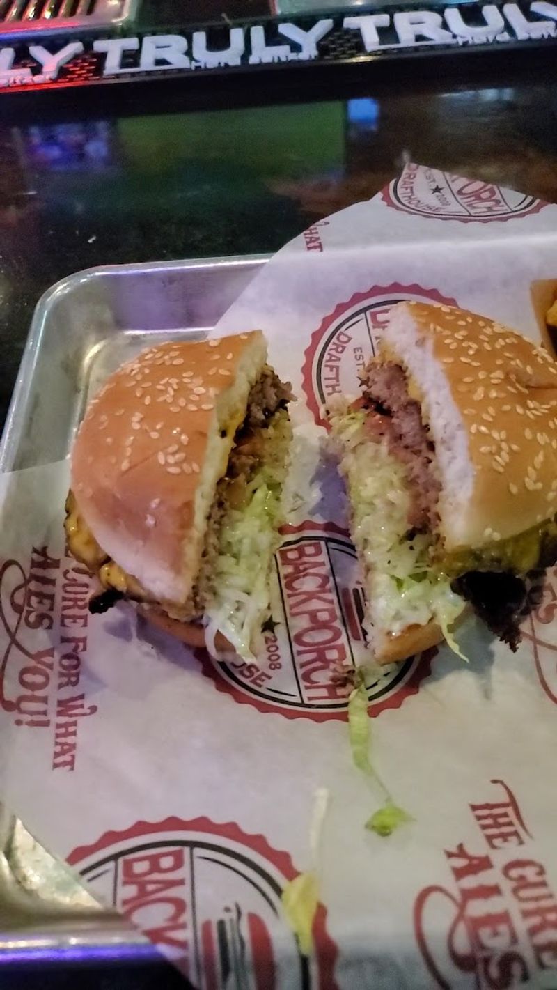 These Texas comfort food restaurants are still worth the drive this April 9 Back Porch Drafthouse - Temple, Texas