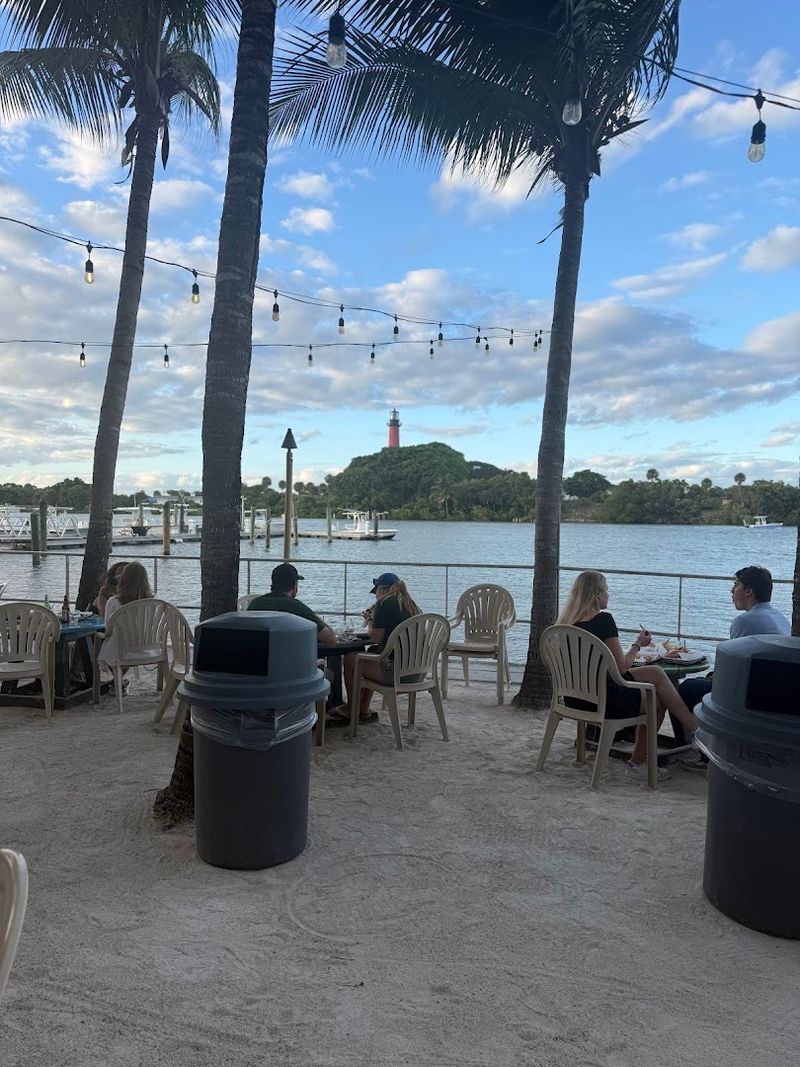 Bar Cats Grey Goose and Fireball