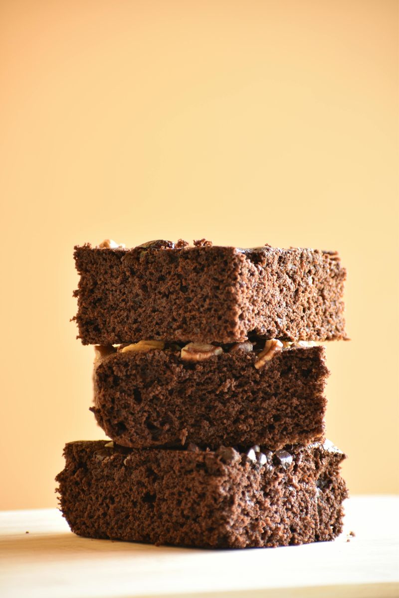 20 Foods That Taste Better When They’re Slightly Burnt 16 Brownie edges