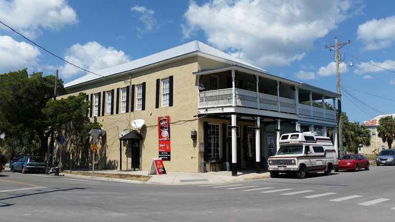 8 Florida Small-Town Restaurants That Quietly Serve Some Of The Best Food Around 7 Tony's Restaurant - Cedar Key, Florida